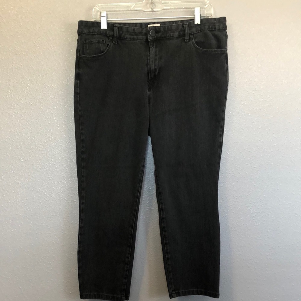 S & Co. jeans Women's size 16 black crop low rise denim jean plus size EUC